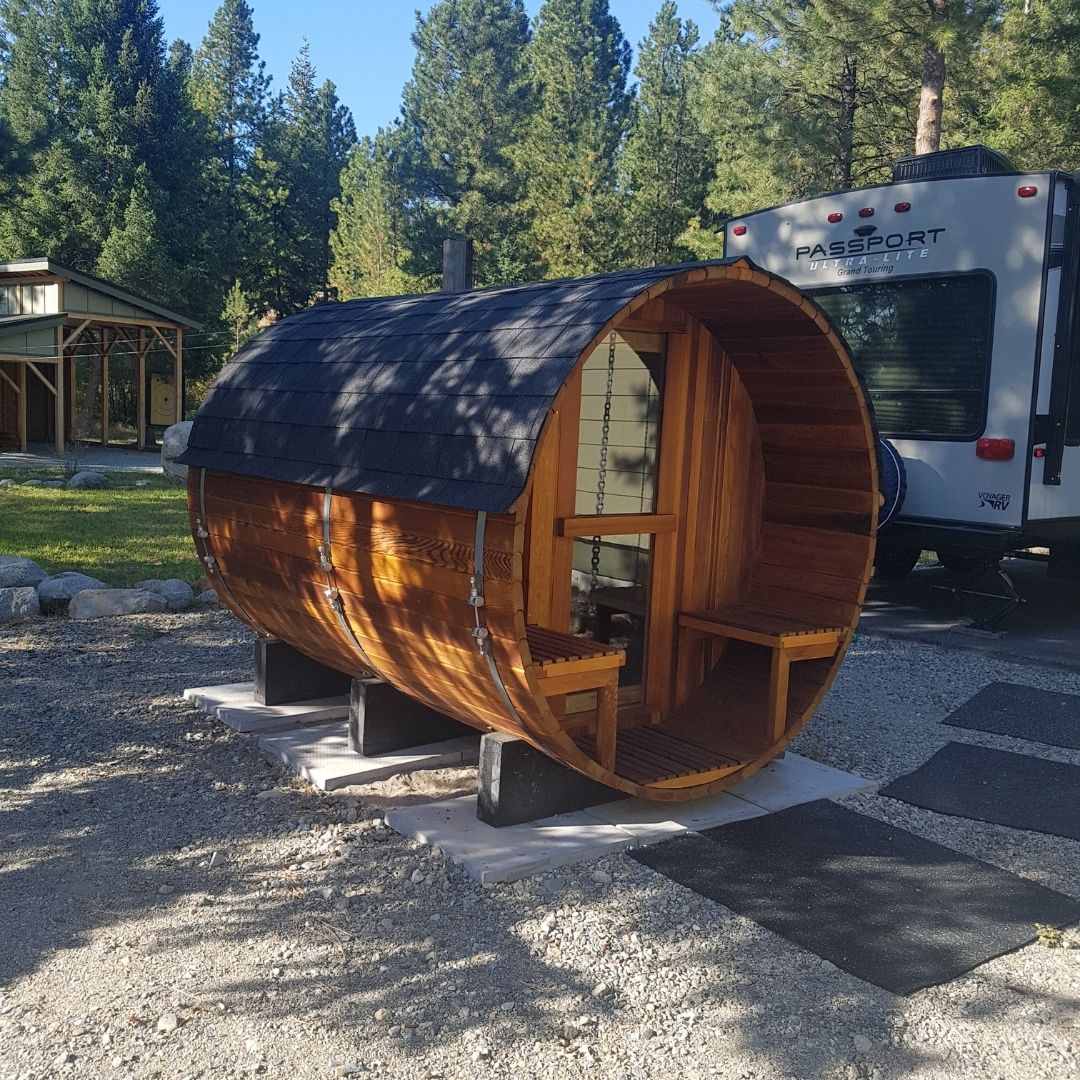 Cedar Barrel Sauna with Porch - 6 Person