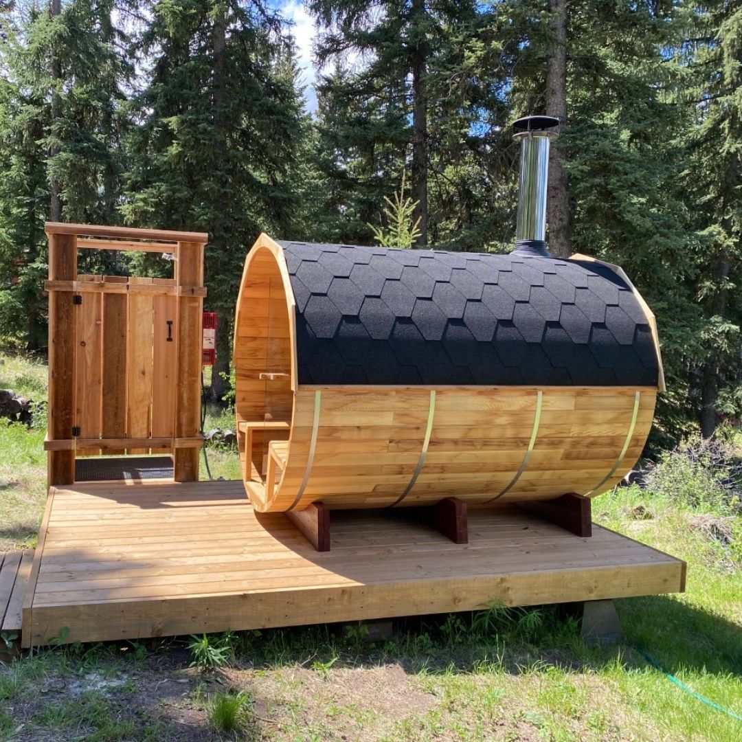 Scenic View Cedar Barrel Sauna with Porch - 6 Person