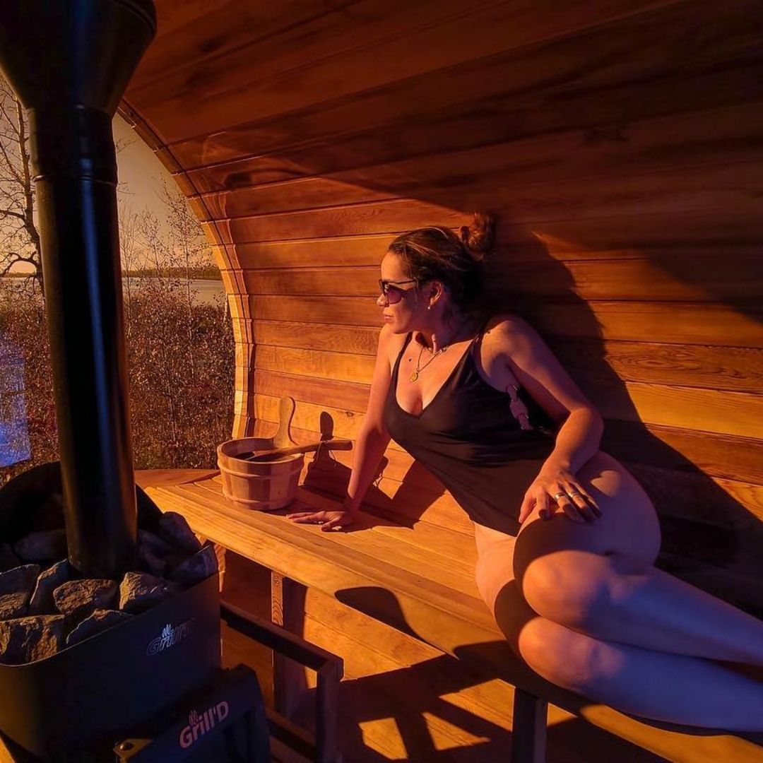 Panoramic View Cedar Sauna with Porch - 6 Person